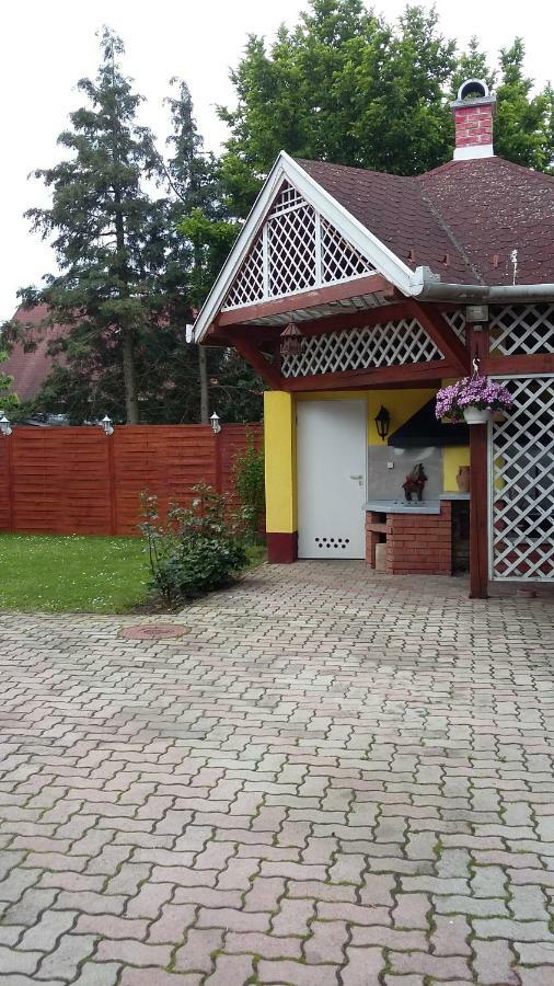 Napfuerdo Vendeghaz Hotell Mezőkövesd Eksteriør bilde